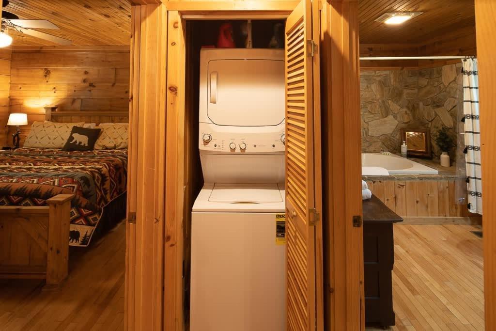 Cozy 'Grey Fox' Cabin Between Boone & Blowing Rock Exteriér fotografie