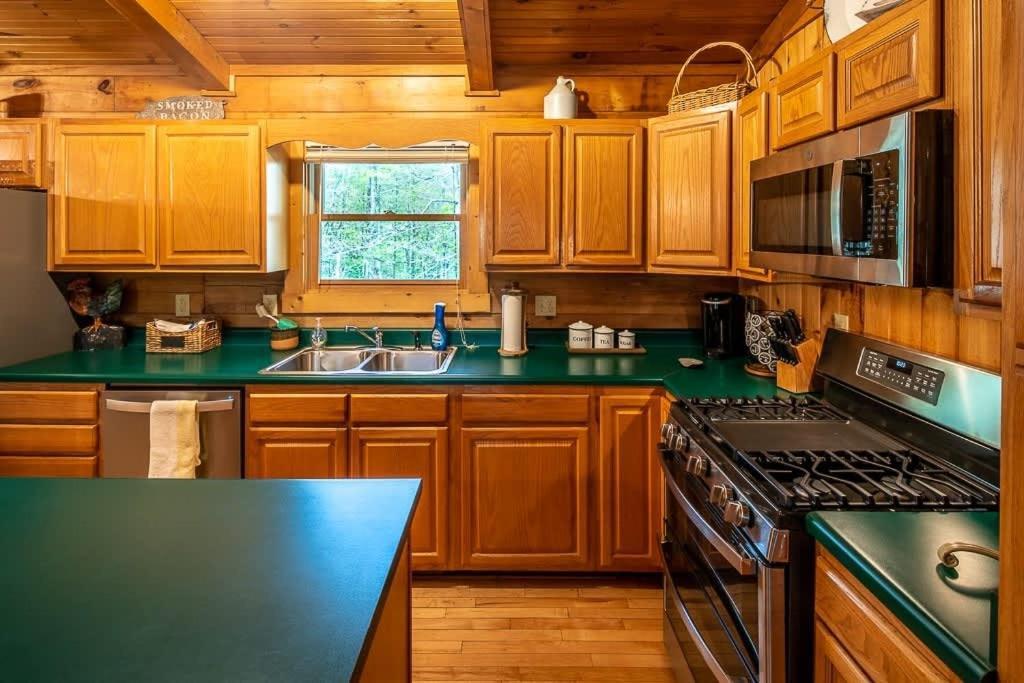 Cozy 'Grey Fox' Cabin Between Boone & Blowing Rock Exteriér fotografie