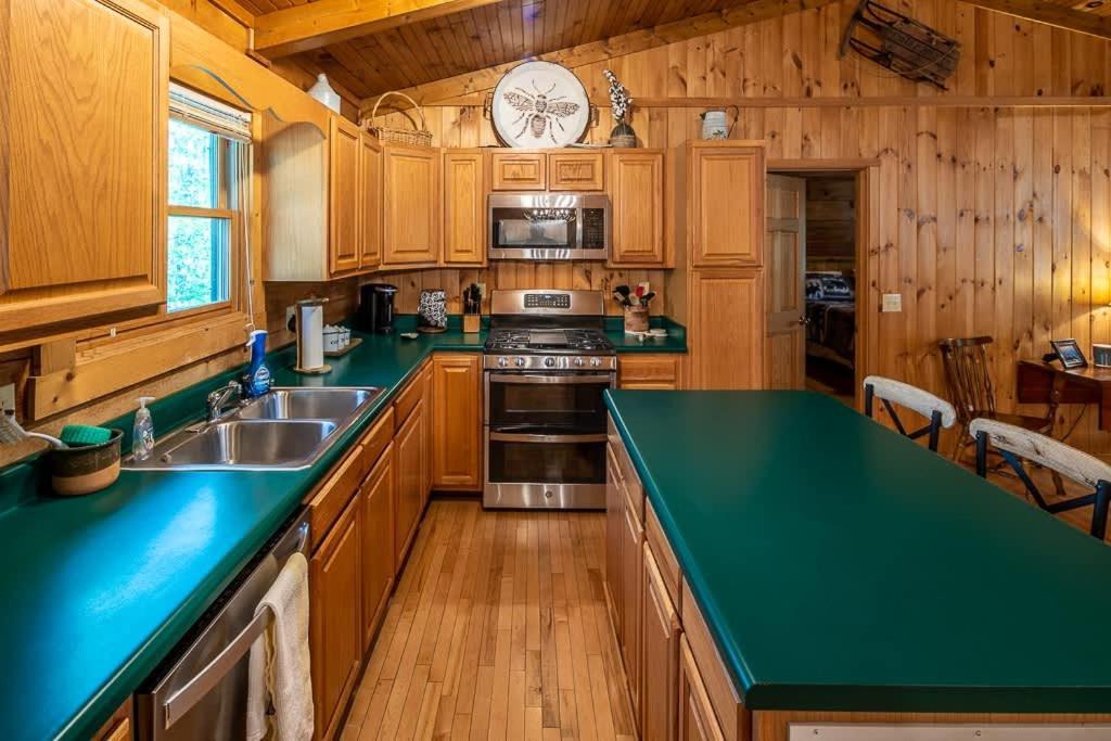Cozy 'Grey Fox' Cabin Between Boone & Blowing Rock Exteriér fotografie