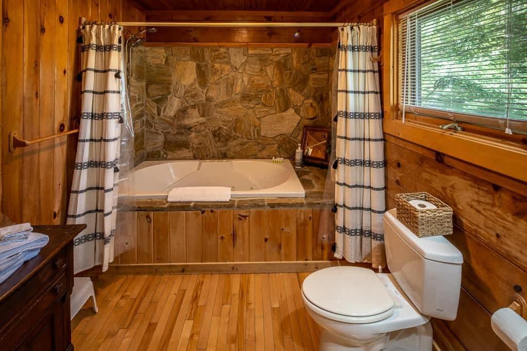 Cozy 'Grey Fox' Cabin Between Boone & Blowing Rock Exteriér fotografie